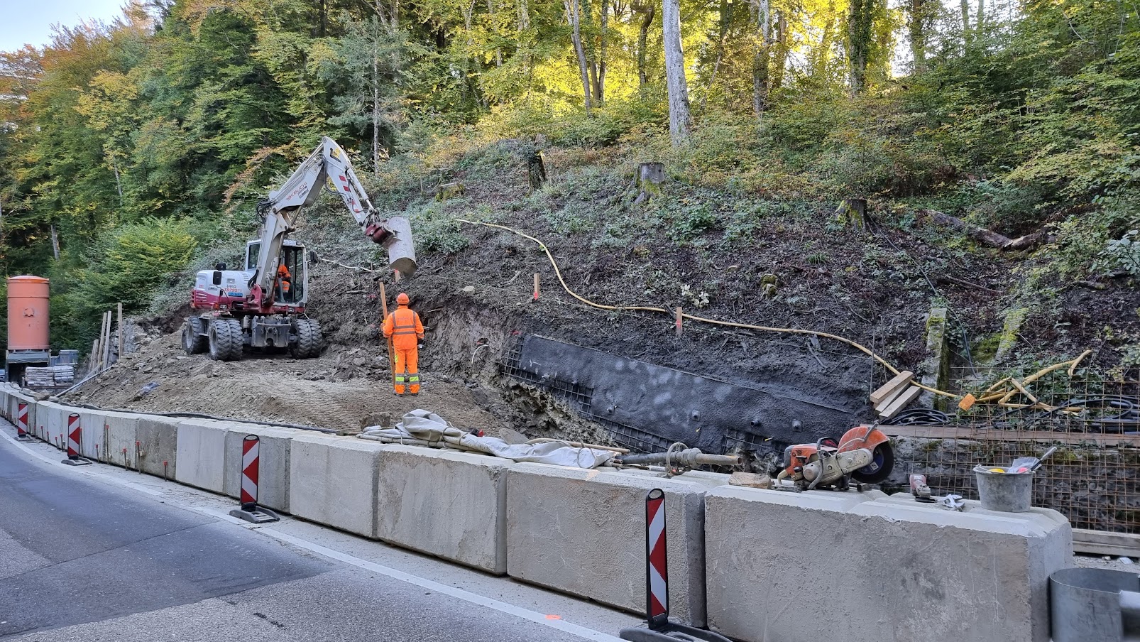 Instandsetzung Stützmauer Kantonsstrasse KS 773