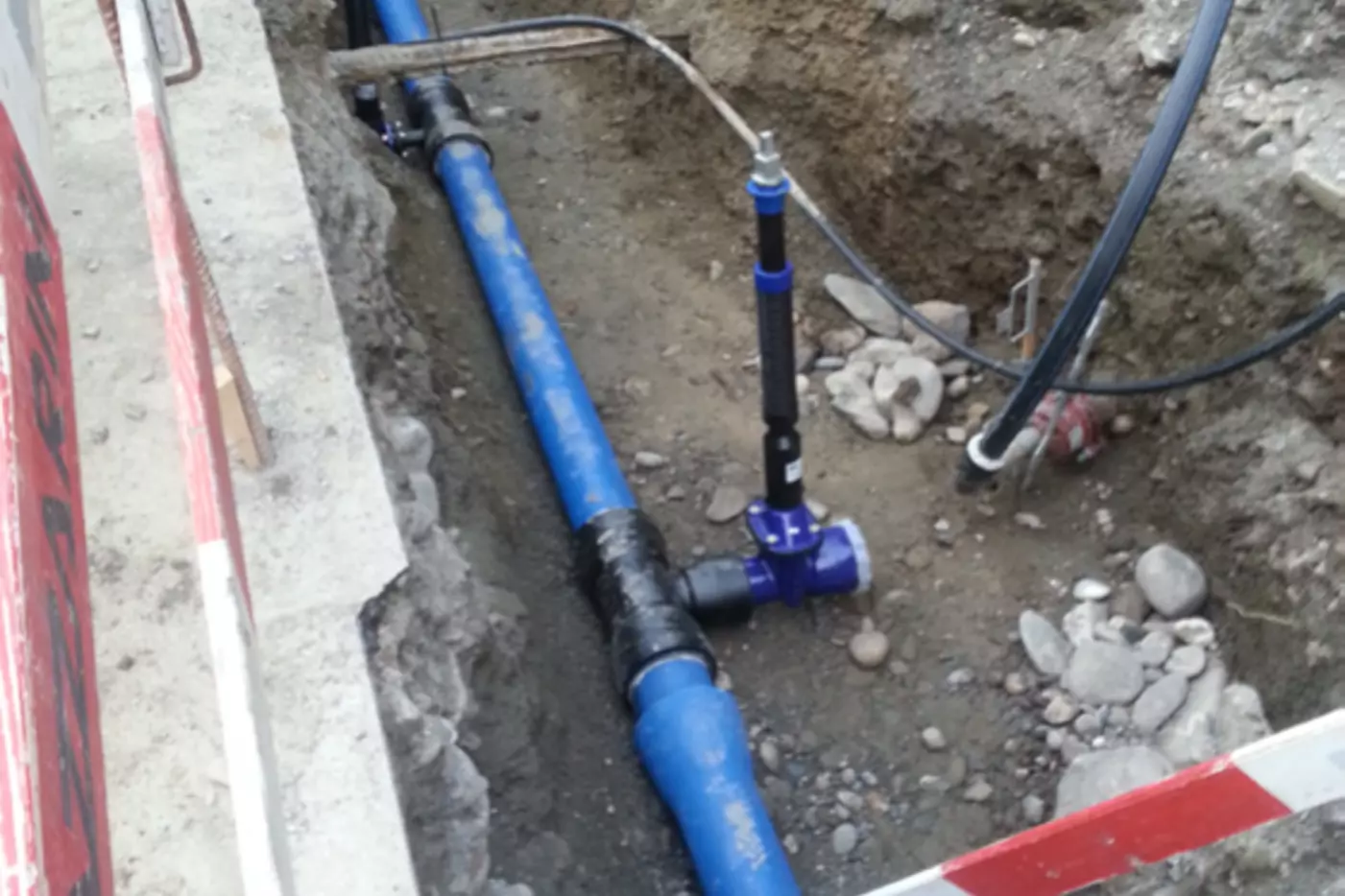 Wasserleitung Rieven Pavillon, Domat/Ems: Provisorium Wasserleitung