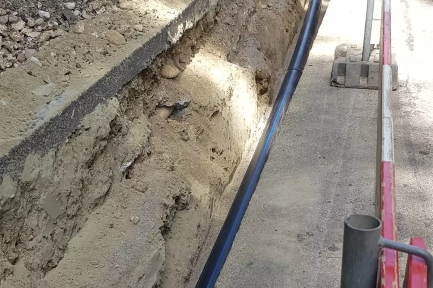 Rohrlegearbeiten zwischen Aetigkofen und Mühledorf
