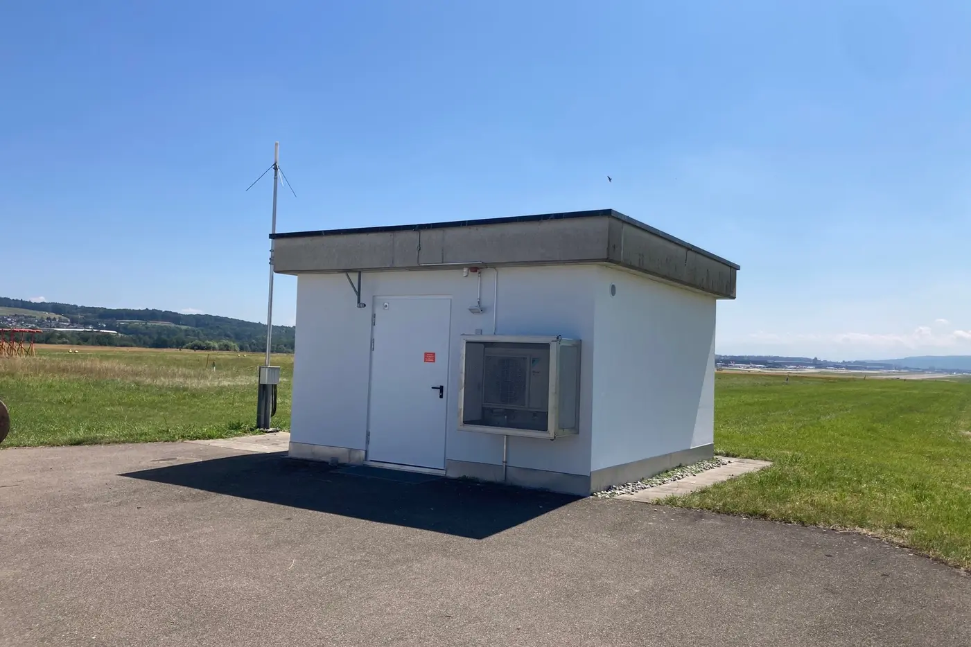 Shelter Piste 34, Flughafen Zürich
