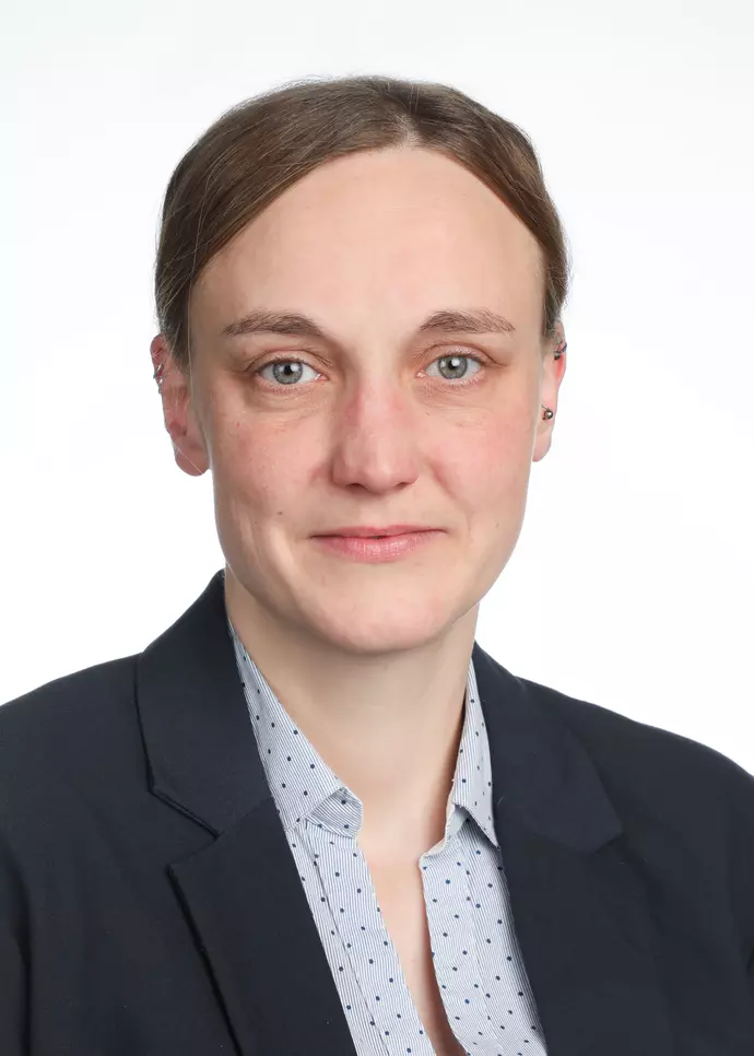 Julia Uhing