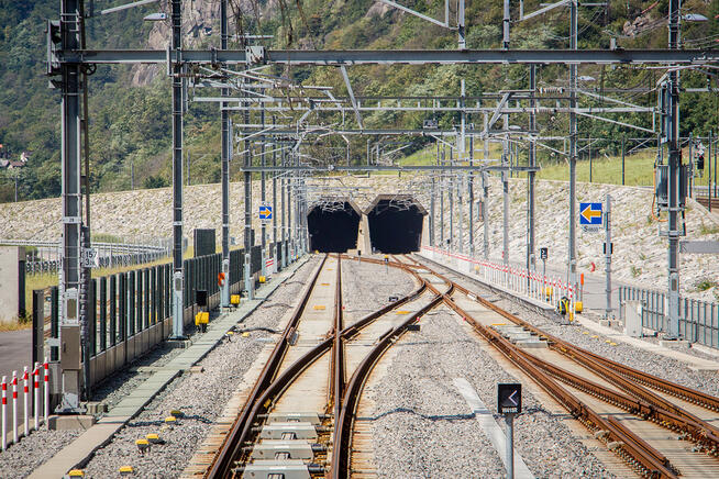 Holz Zug Track Accs für Tunnel Spur Zug Kunststoff Grau Doppel Tunnel 