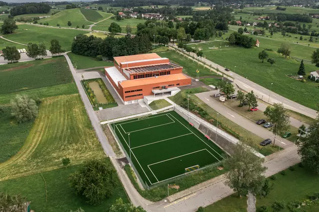 Vogelperspektive Sporthalle Gossau ZH